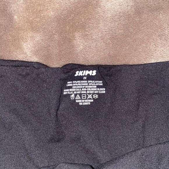 Skims NWT Fits Everybody Bandeau in Onyx Size 2X - Picture 9 of 9